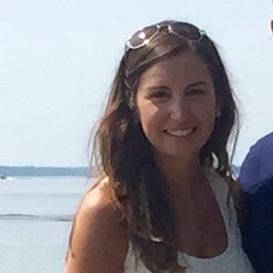 Meet your Posher, Lauren